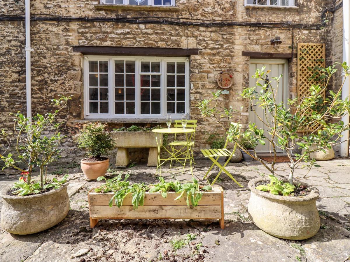 3 George Yard Villa Burford Exteriör bild